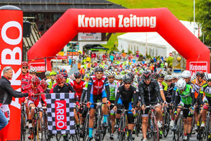 800 Starter aus 15 Nationen waren beim ARBÖ-Radmarathon in Bad Kleinkirchheim diesmal mit dabei. (Foto/ARBÖ KK)